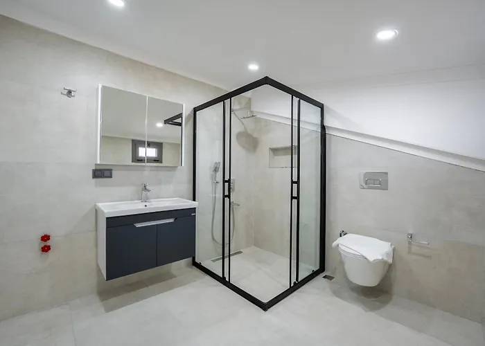 Secil, Fethiyede Tatil Keyfi Vilă