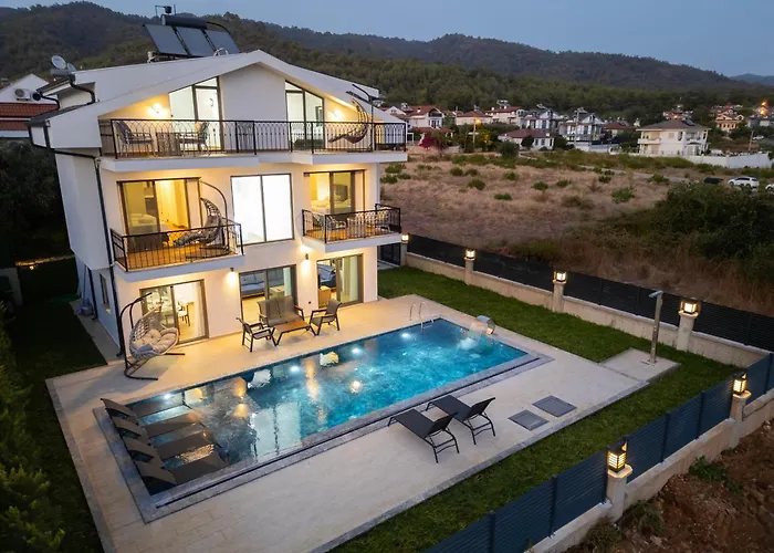 Secil, Fethiyede Tatil Keyfi *